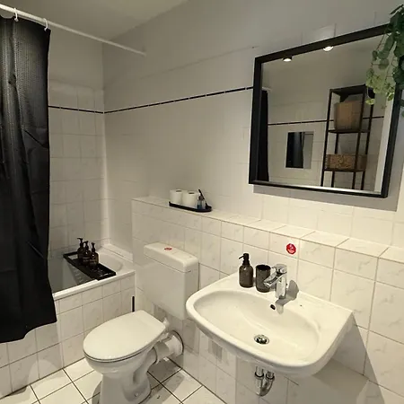 Apartamento Nova Lakeside I - Phantasialand I I Parkplatz I Koeln I Bonn *